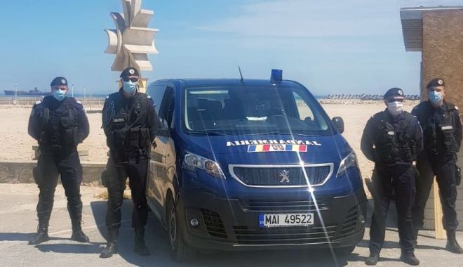 Misiuni pe plajă. Jandarmii au dat amenzi de jumătate de milion de lei - misiunijandarmisursagmj-1595009120.jpg