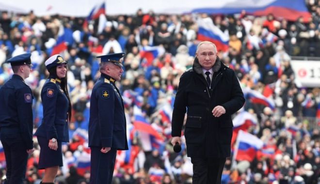 Rusia dezvoltă un nou tip de strategie militară nucleară pentru a se proteja de un atac al SUA - miting-1677743664.jpg