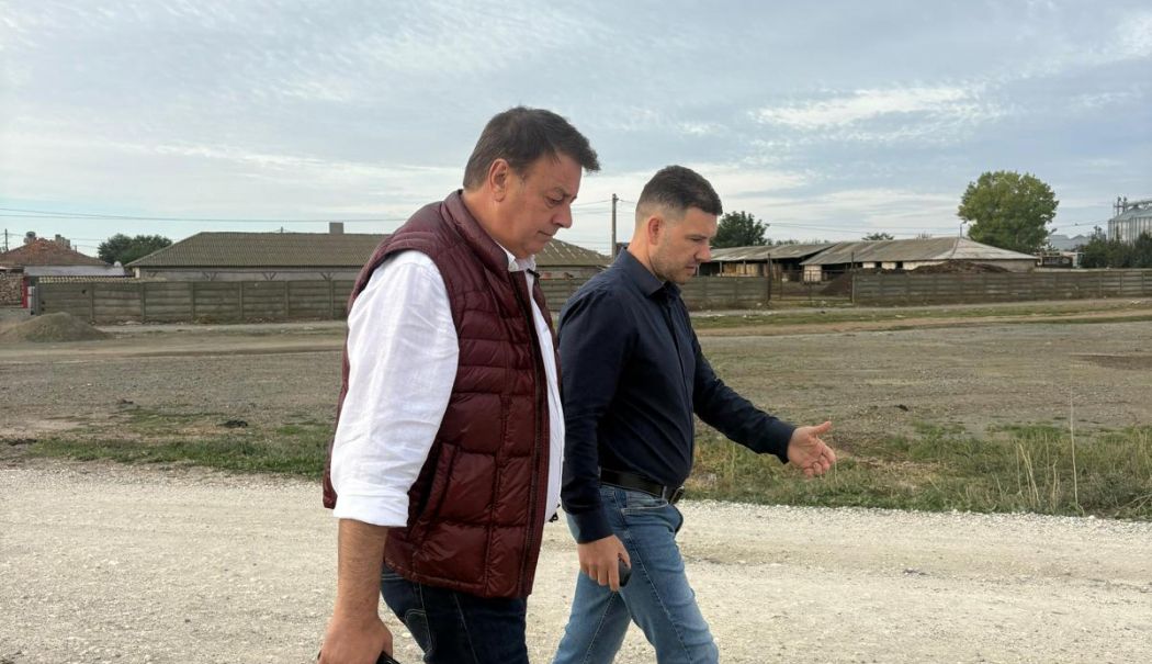 Florin Mitroi: „Una dintre prioritățile mandatului meu o reprezintă infrastructura județeană” - mitroi-dj-1758114534.jpg