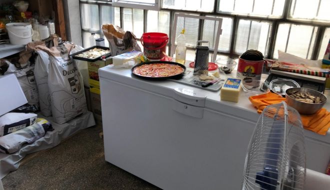 Mizerie în mai multe restaurante de pe litoral. Ce amenzi au dat inspectorii - mizerii-1565299780.jpg