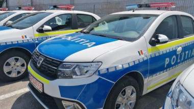 Peste 19 tone de articole pirotehnice, în valoare de peste 1,5 milioane de lei, indisponibilizate de poliţişti - mjy4ntczmty0ytvkmda4odqxzjg0mgfj-1670064373.jpg