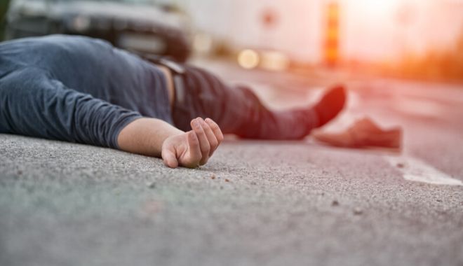 Cum și-a înscenat un bărbat propria moarte ca să vadă cine plânge după el. 