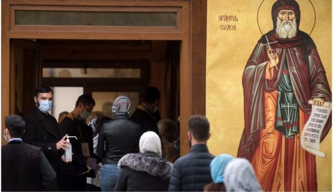 Patriarhia a anunțat programul de Sfântul Dimitrie. Când va fi scoasă racla cu moaștele Ocrotitorului Bucureștilor - moaste-1634567896.jpg