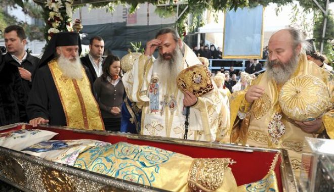 Sărbătoarea Sfintei Parascheva nu se va mai organiza în perioada 8-15 octombrie - moastelesfinteiparascheva-1602092787.jpg