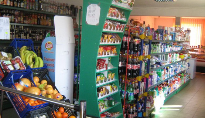 Care sunt alimentele ce ajung la gunoi, de pe rafturile magazinelor constănțene - mobilamagazinalimentar-1336033600.jpg
