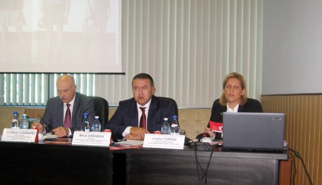 Moda de toamnă - iarnă 2015  vine la TINIMTEX, în Mamaia! - moda-1442251612.jpg