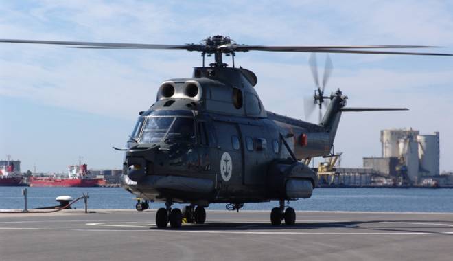 Elicopterele IAR 330 Puma Naval au fost modernizate - modernizare-1450377119.jpg