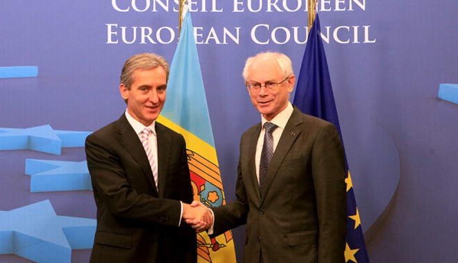 Republica Moldova și Georgia  au parafat Acordul de Asociere cu UE - moldova-1385737084.jpg