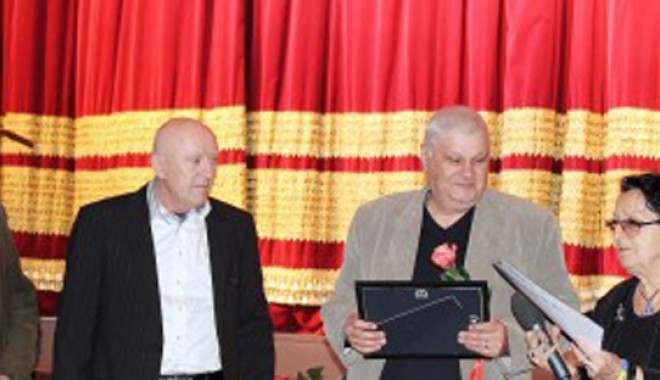 Moment solemn pentru cei trei cavaleri ai culturii constănțene - momentsolemn-1392051428.jpg