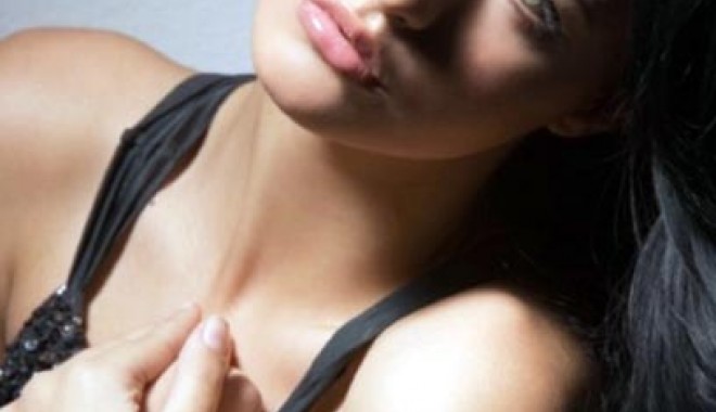 Românii cred că Antonia este cea mai sexy femeie din lume - mondenantonia1-1308843160.jpg