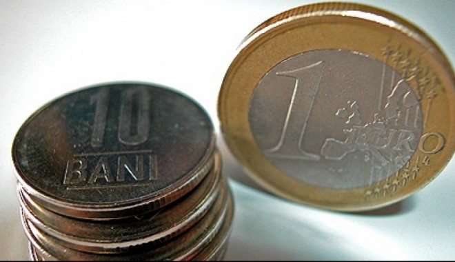 Un nou maxim istoric pentru euro - moneda79502800-1336731827.jpg