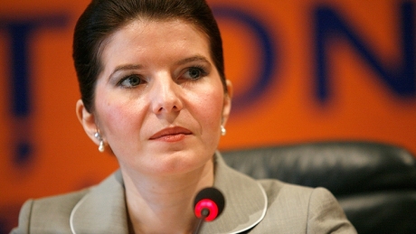 Fostul ministru Monica Iacob Ridzi și-a dat demisia din PDL - monicaiacobridzi16146300-1348086103.jpg