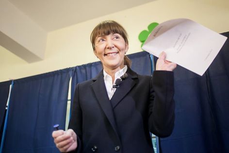 Monica Macovei a votat la Londra - monicamacovei-1416134572.jpg