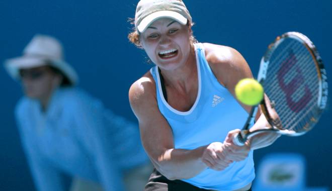Tenis / Monica Niculescu și Elena Bogdan, eliminate din competiția de dublu la Sankt Petersburg - monicaniculescu-1455210580.jpg