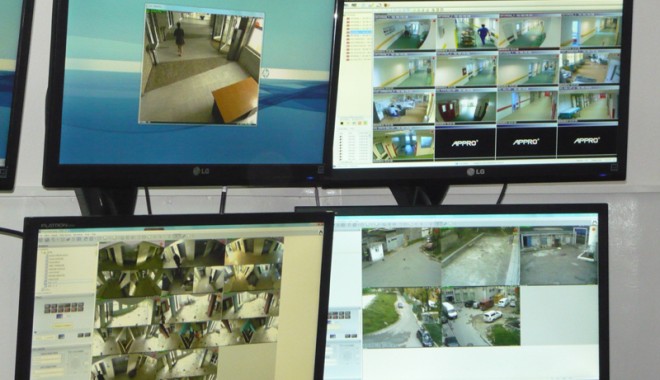 Cum a devenit Spitalul Județean o fortăreață - monitoarespital-1335463807.jpg