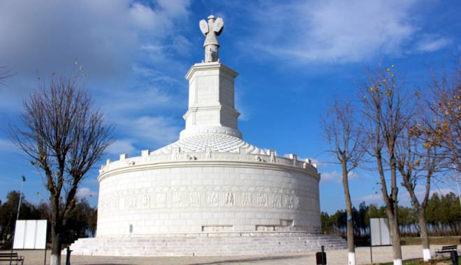 Povestea monumentului de la Adamclisi. 