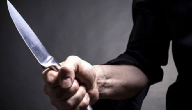 Un tânăr de 19 ani a murit după ce a fost înjunghiat de un băiat de 15 ani - mort-1537623935.jpg