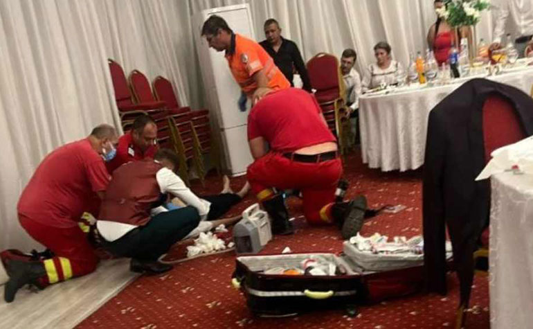 Un bărbat a murit la nunta fiicei sale! A căzut secerat după ce i s-a făcut rău - mort-1725364243.jpg