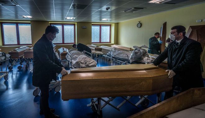 13 medici italieni au murit luptând împotriva coronavirusului - morti-1584792887.jpg