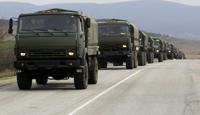 Rusia va trimite un nou convoi umanitar în estul Ucrainei - moscovainsistasitrimiteconvoiuma-1410957504.jpg