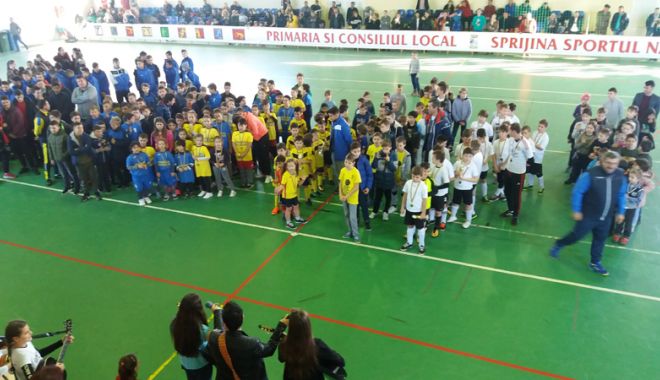 Moș Crăciun  a ajuns  mai devreme  la CS Năvodari - moscraciun-1544455677.jpg