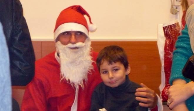 Moș Crăciun promovează sănătatea! - moscraciunpromoveaza-1418669125.jpg
