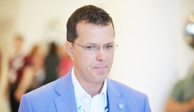 Ionuţ Moşteanu îi cere premierului să facă publice proiectele legilor privind securitatea naţională - mosteanuusr-1662303096.jpg