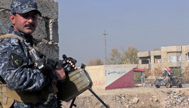 Forțele irakiene au descoperit o groapă comună cu sute de cadavre în apropiere de Mosul - mosul1024x576-1489250085.jpg