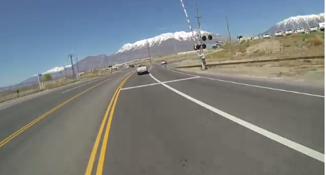 VIDEO / Ce fac o șoferiță și un motociclist în TRAFIC - moto-1373473507.jpg
