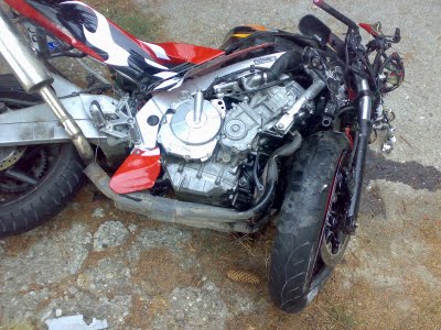 Motociclist  în comă, după  un accident din stațiunea Mamaia - moto2-1345238711.jpg