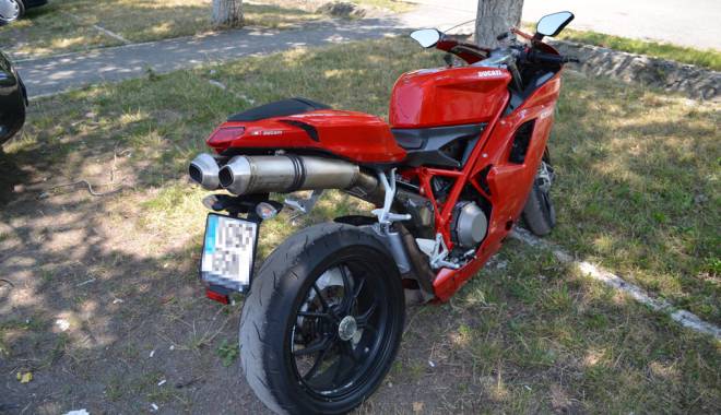 A încercat să înmatriculeze un Ducati furat - motocicleta2-1437658229.jpg