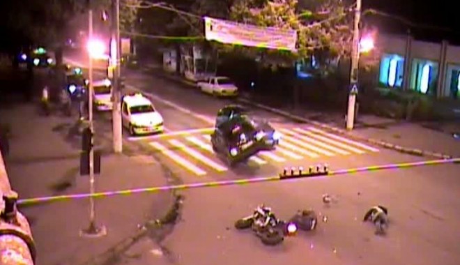 VIDEO ȘOCANT! Motociclist lovit în plin de un bolid. Bărbatul este în comă - motorbraila11456200-1379569728.jpg