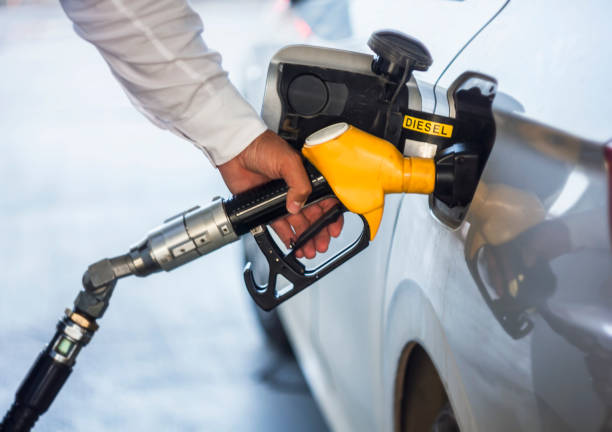 Motorina sare de 10 lei. Șoc la pompă pentru șoferi - motorina-10-lei-1773902268.webp