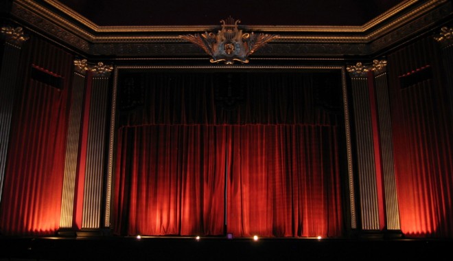 Ziua Internațională a Teatrului la Casa de Cultură Năvodari - moviehometheater1280x800-1332762141.jpg