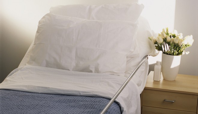 Turcia: Pacientul care a suferit un transplant al celor patru membre a murit - mp9004088521-1330414333.jpg