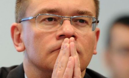 Ungureanu spune că obiectivul său este de a încheia o alianță până la parlamentare - mru-1342045163.jpg