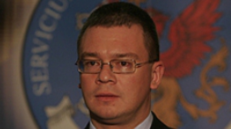 Mihai Răzvan Ungureanu a ajuns în Vrancea pentru a vizita zonele cu sinistrați - mru25228100019452400-1328948154.jpg