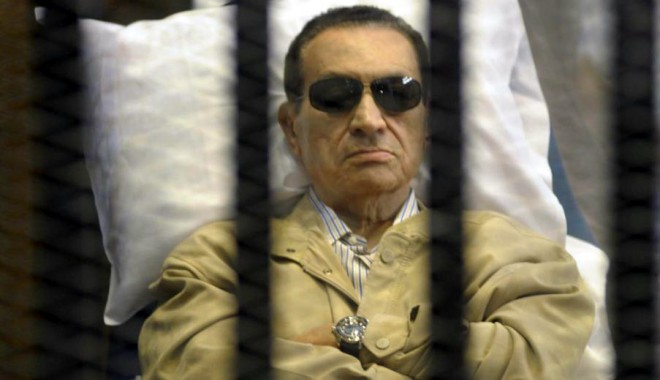 Hosni Mubarak a fost transferat de la spital la închisoare - mubarak-1366292305.jpg