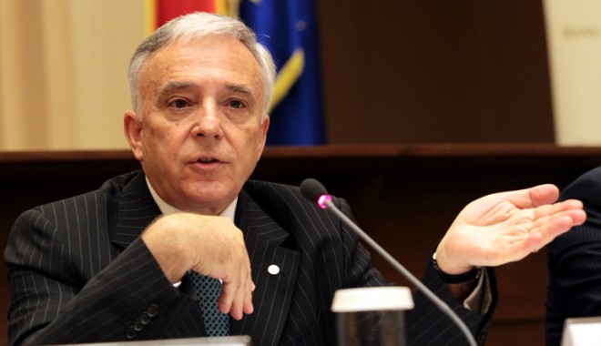Mugur Isărescu, atac dur la Guvern: 