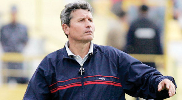 Fotbal / Gigi Mulțescu a lăsat Delta Tulcea pentru Petrolul - multescu-1332946538.jpg