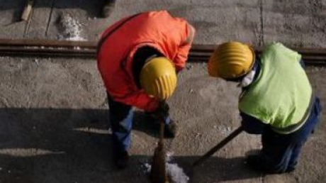 Locuri de muncă Marea Britanie: se caută muncitori străini - muncitori41size131477600-1324023576.jpg