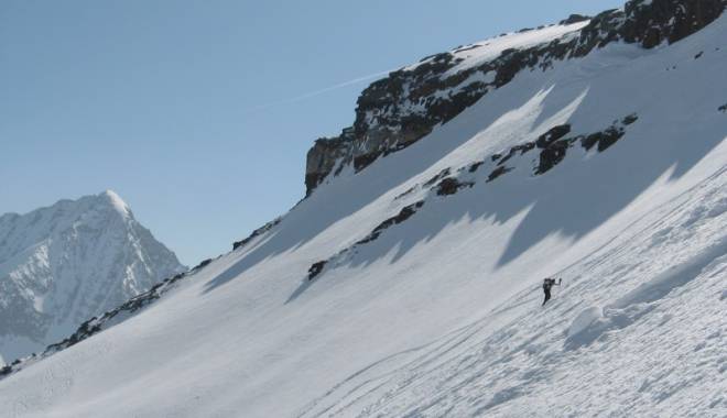 Șase alpiniști au fost uciși de o avalanșă în Alpii italieni - munte-1457803026.jpg