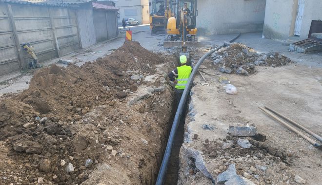 Administraţia locală din Murfatlar a început săpăturile pentru reţeaua de gaze - murfatlar-1667485215.jpg