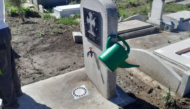 Primăria Murfatlar a montat reţele de apă noi în cimitirele din localitate - murfatlar-cimitir-1690708846.jpg