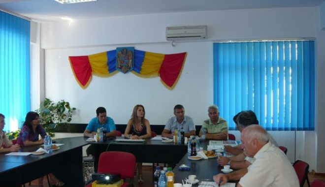 Primarul Gheorghe Cojocaru vrea să mute turismul la Murfatlar - murfatlar2-1312293009.jpg