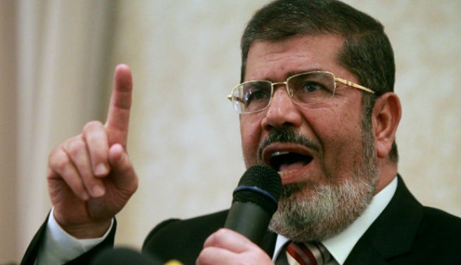 Președintele Egiptului, arestat la domiciliu - mursi-1372866409.jpg