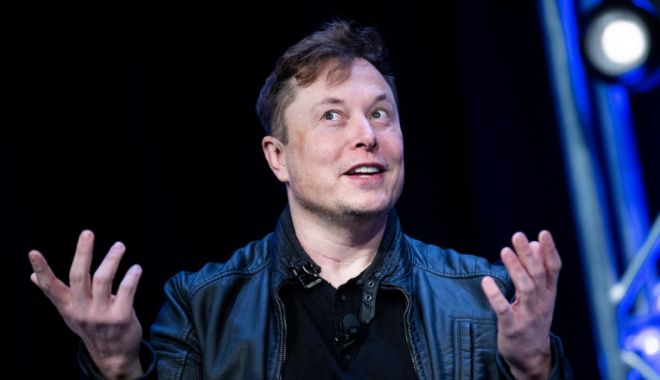 Elon Musk spune că nu are nicio casă acum și doarme pe la prieteni - musk-1650290709.jpg
