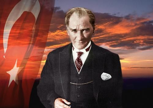 UDTR organizează ceremonie de comemorare a fondatorului Republicii Turcia, Mustafa Kemal Atatürk - mustafakemalataturk2-1383825128.jpg