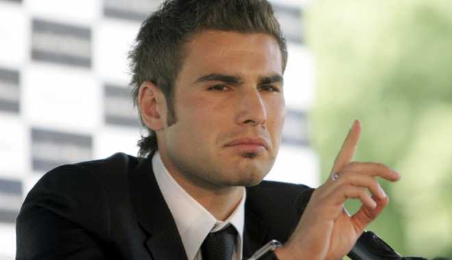 Adrian Mutu ar putea fi președinte la Dinamo - mutu-1476202549.jpg