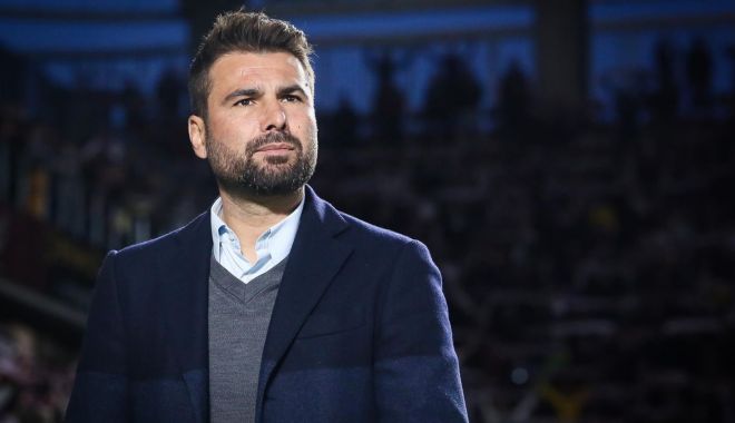 Adrian Mutu, la prezentarea oficială la CFR Cluj: „Sper să arăt tuturor de ce sunt în stare” - mutu-prezentare-1706280722.jpg